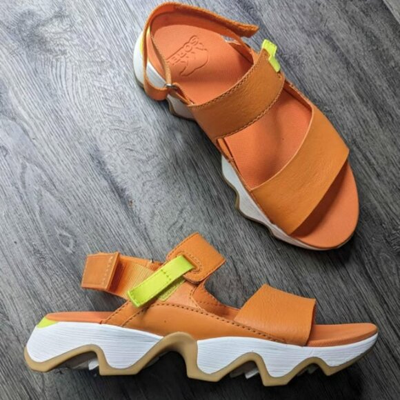 Sorel Shoes - Women's Sorel Kinetic II Sandal, sz. 6
